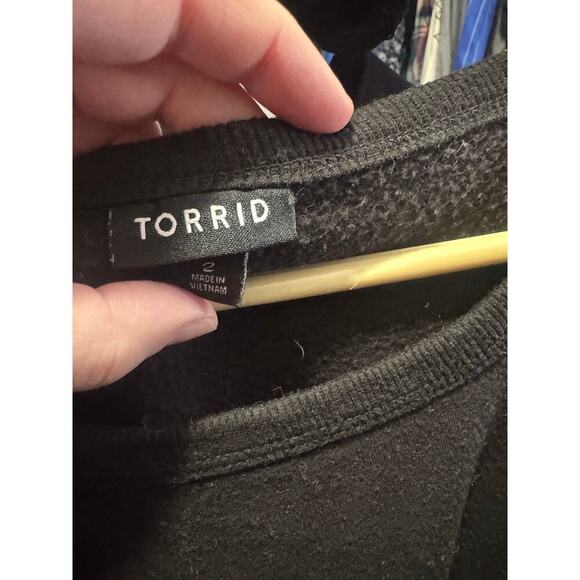 Torrid Black with Rhinestones Sweaters Size 3X - Picture 9 of 10